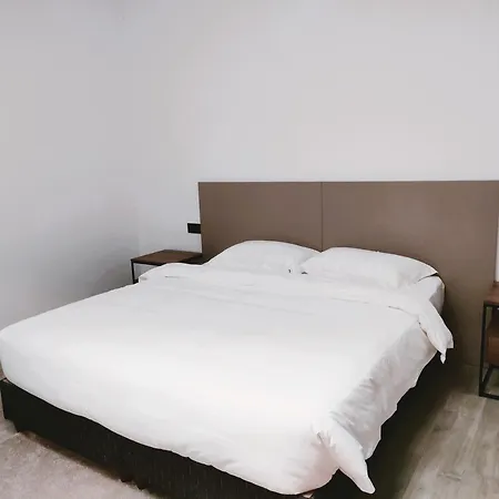 Отель Restaurant La Paillote Cavignac